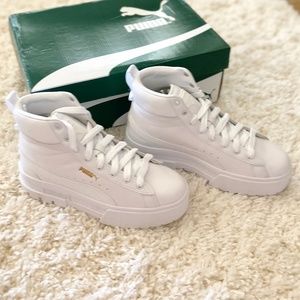 Puma Mayze Mid Chunky Sneakers Triple White Size 8 NWT